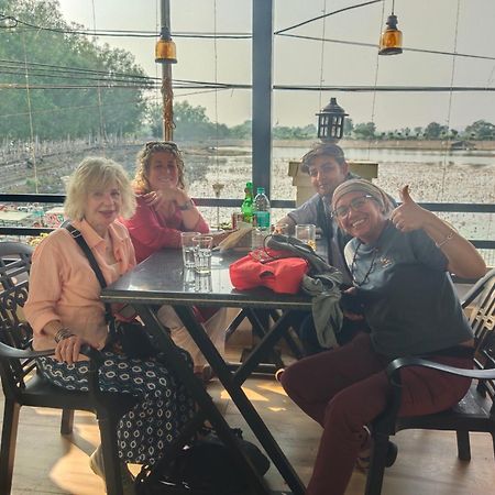 Khajuraho Glory Homestay المظهر الخارجي الصورة